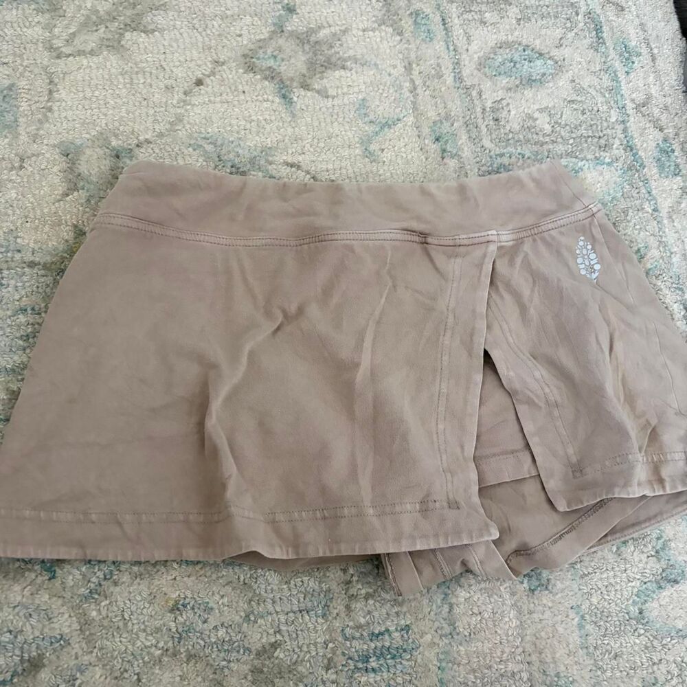 FREE PEOPLE Tan Mini Skort Built In Shorts Boho Flowy Skirt Size Medium M